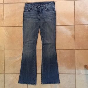 A pocket 7 for all mankind jeans